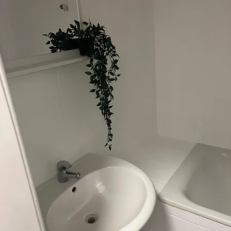 Erdgeschosswohnung Nahe Du Hbf Apartament *