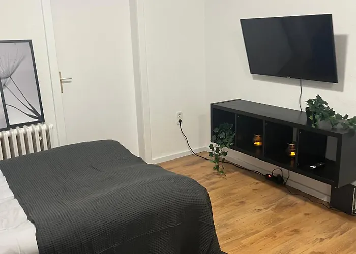 Erdgeschosswohnung Nahe Du Hbf * 杜伊斯堡